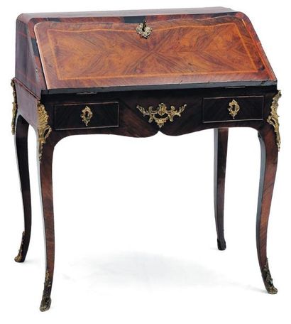 Bureau dos d'âne en placage de palissandre...