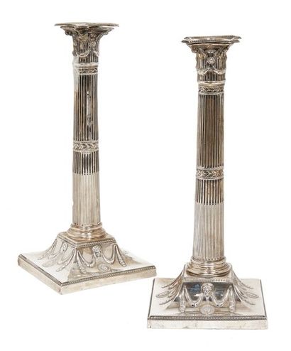 PAIRE DE BOUGEOIRS EN ARGENT ET LEURS BOBECHES
Figurant...