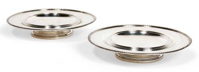 PAIRE DE PRESENTOIRS A GATEAUX EN ARGENT...