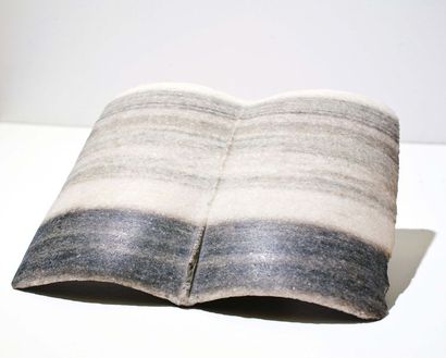WOLFGANG KUBACH (1936-2007)
Sans titre
Sculpture.
Pierre...