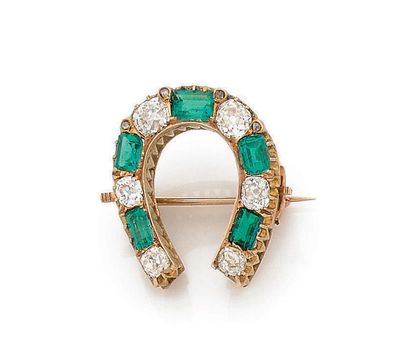 BROCHE en Or jaune 14K (585) en forme de...