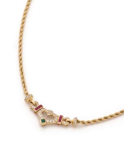 COLLIER en or jaune 18K (750) à mailles torsadées,...