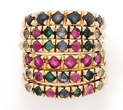 BAGUE en or jaune 18K (750) composée de six...