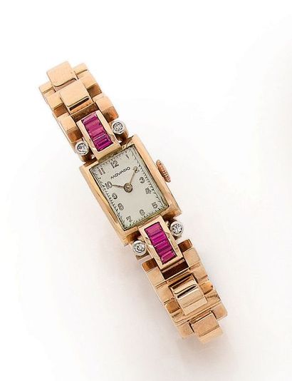 MOVADO, vers 1940
Montre bracelet pour femme...