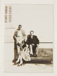 [PHOTOGRAPHIE]. Salvador Dalí, Gala et Paul...