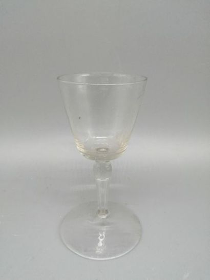 Glass with balluster stem, conical calyx,...