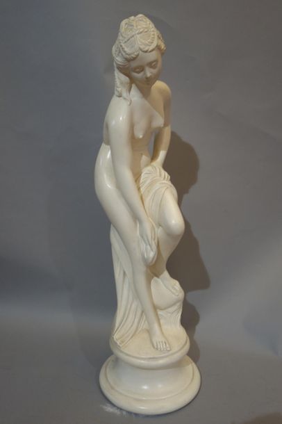 Sculpture in plaster, modest Venus. 
H. 74...