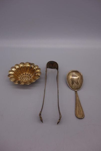 NECESSARY for vermeil tea comprising a tea...