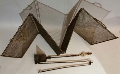 Fire screen, tweezers and shovel. Accidents....