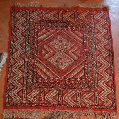 Berber? wool knotted-dot carpet with geometric...
