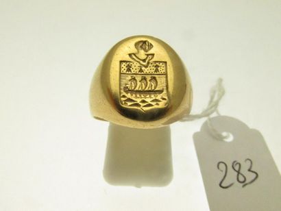 1 armoured signet ring, gold, hunchbacked...