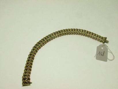 1 american gold link bracelet, hunchbacked...