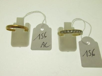 1 gold wedding ring, unengraved, humpbacked...