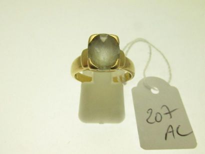 1 bague monture or sertie d'une aigue-marine,...