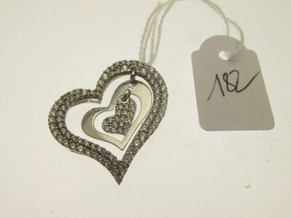 1 pendant set in white gold with mobile hearts...