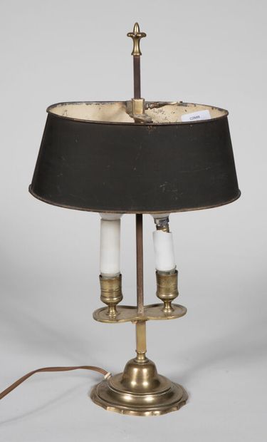 Petite lampe bouillotte en laiton, dans le...