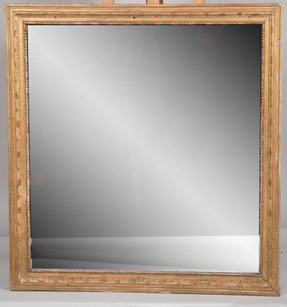 Deux miroirs à baguettes d'encadrement en...