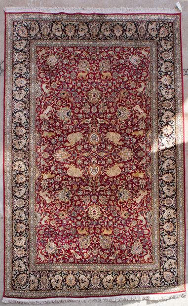 TAPIS INDE CHAINE COTON VELOURS SOIE

FIN...