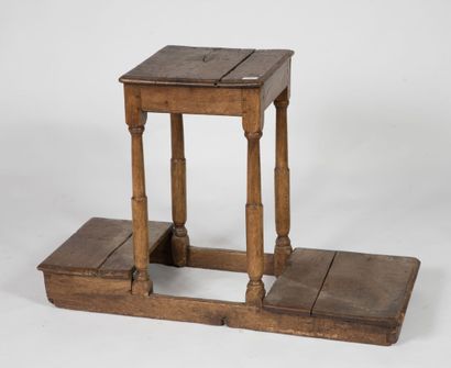 Tabouret de chantre double, en chêne, montants...
