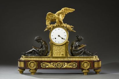 Importante pendule dite « aux maréchaux »...