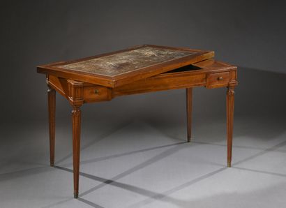 Table de jeux « tric-trac », en acajou et...