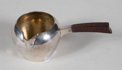 Puiforcat, petite casserole ovoïde en argent,...