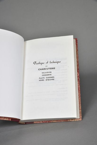 LASZLO HENNEL, Pratique Et Technique En Charcuterie...