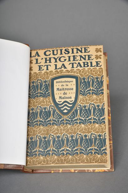 RAYMOND Aline, la cuisine l'hygiène et la...