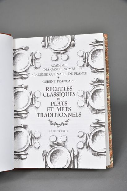 COLLECTIF, Recettes classiques de plats et...