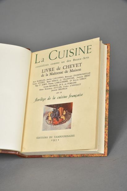 COLLECTIF, La cuisine considérée comme un...