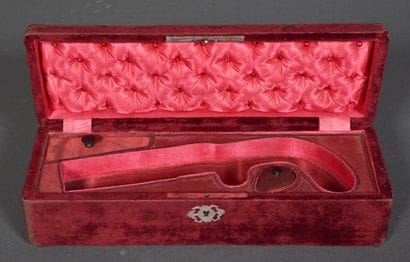 Coffret pour un pistolet à coffre (d'une...
