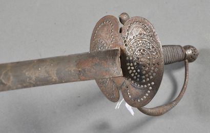 Court sword with openwork keyboard decorated...