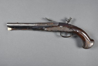 Pistolet à silex, signé 