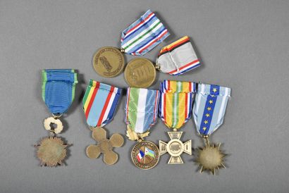 France. Médailles associatives d'Anciens...