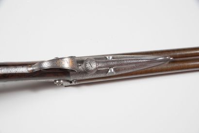 2-shot hunting rifle, with pins, locks engraved...