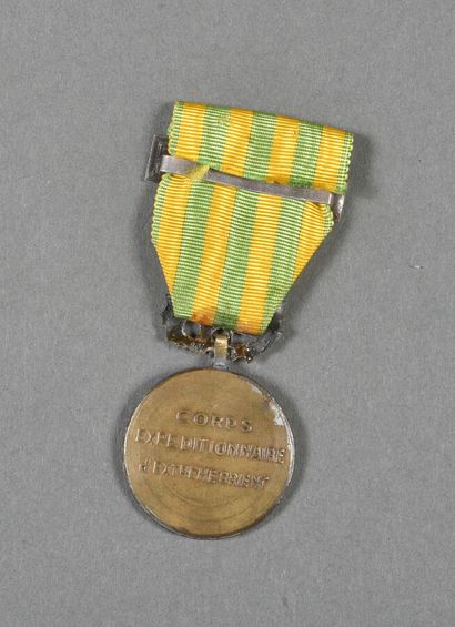 France. Médaille d'INDOCHINE frappe locale,...