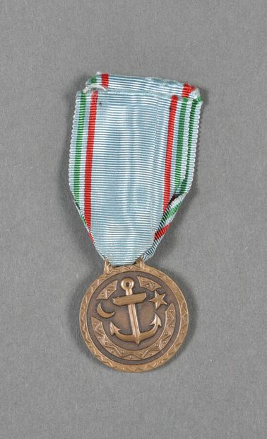 France. Médaille de l'AFRIQUE NOIRE (AOF.CFS.AEF.),...