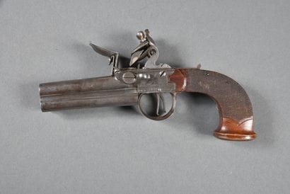 Pistolet à coffre à 4 canons à 2 chiens dessus,...