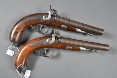 Paire de pistolets d'officier à 2 canons...