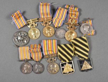 Médailles d'Honneur des Sapeurs-Pompiers,...