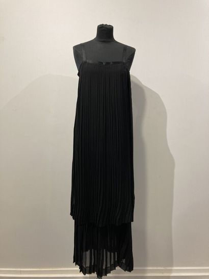 SAINT LAURENT RIVE GAUCHE - Ensemble composé...