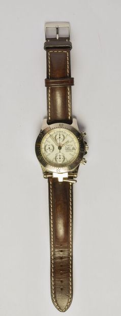 CAPITOL: Steel chronograph watch, 
