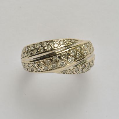 18K (750/oo) white gold ring with crossed...