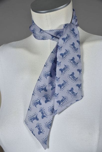 CELINE. Necklace in silk printed blue carriages...