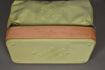 LOUIS VUITTON CUP. 24h bag in green/grey...
