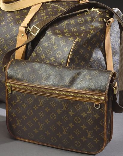 LOUIS VUITTON. Bosphorus Messenger bag in...