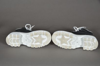 CHRISTIAN DIOR. Pair of D-Rise boots in black...