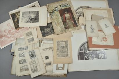 Four cardboard pockets including :
- Various...