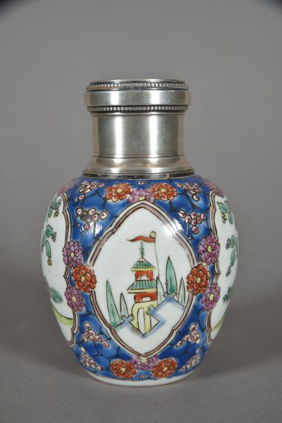 Porcelain covered pot in the Chinese style...