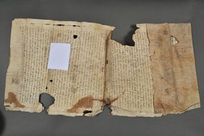 PARCHEMIN MÉDIÉVAL. 80 x 30 cm. Daté du 1er...